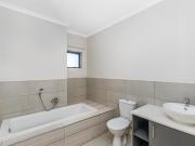 3 Bedroom Apartment in Pomona