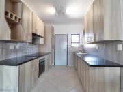 3 Bedroom Apartment in Ravenswood