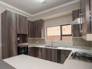 3 Bedroom Apartment in Ravenswood