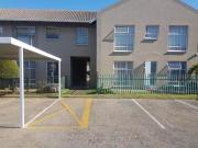 3 Bedroom Apartment in Ravenswood