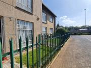 3 Bedroom Apartment in Ravenswood