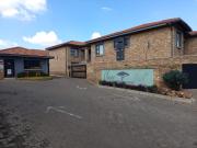 3 Bedroom Apartment in Rynfield AH