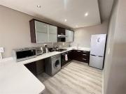 3 Bedroom Apartment in Table View
