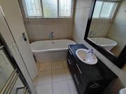 3 Bedroom Apartment in Umhlanga Rocks
