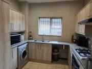 3 Bedroom Apartment in Wilgeheuwel