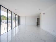 3 Bedroom Apartment in Windermere