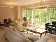 3 Bedroom Apartment London Greater London 94101221