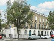 3 Bedroom Apartment London London 89366162
