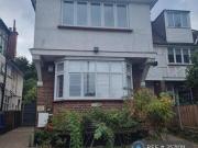 3 Bedroom Apartment London London 93212937