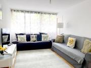 3 Bedroom Apartment London London 96039491