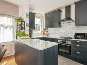 3 Bedroom Apartment Londres Greater London 92479126