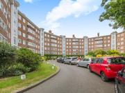 3 Bedroom Apartment Londres Greater London 92693576