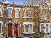 3 Bedroom Apartment Londres Greater London 92823945