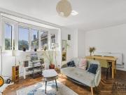 3 Bedroom Apartment Londres Greater London 96093697