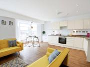 3 Bedroom Apartment Morecambe Lancashire 92687312