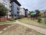 3 Bedroom apartment rented in Oakdene, Johannesburg