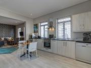 3 Bedroom Apartment To Let in Paardevlei