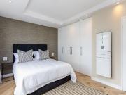 3 Bedroom Apartment To Let in Sea Point