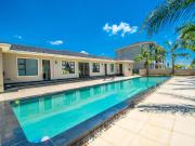 3 Bedroom Apartment To Let in Summerset