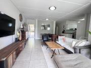 3 Bedroom Apartment To Let in Waterfall