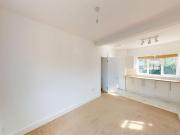 3 bedroom apartment to rent