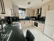 3 bedroom apartment to rent