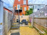 3 bedroom apartment to rent