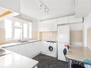 3 bedroom apartment to rent