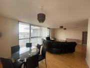 3 bedroom apartment to rent