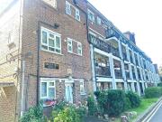 3 bedroom apartment to rent