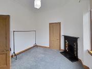 3 bedroom apartment to rent