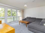 3 bedroom apartment to rent