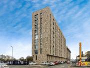 3 bedroom apartment to rent