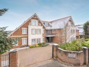 3 bedroom apartment to rent