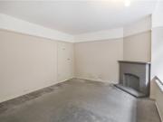 3 bedroom apartment to rent
