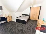 3 bedroom apartment to rent