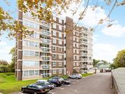 3 bedroom apartment to rent