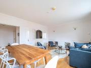 3 bedroom apartment to rent