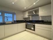 3 bedroom apartment to rent