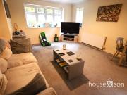 3 bedroom apartment to rent