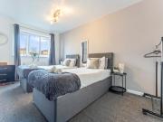 3 bedroom apartment to rent