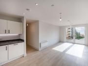 3 bedroom apartment to rent