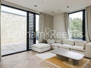 3 bedroom apartment to rent
