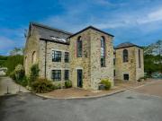 3 bedroom apartment to rent