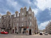 3 bedroom apartment to rent