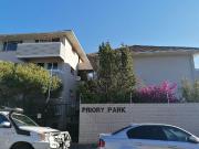 3 Bedroom apartment to rent in Mowbray, Cape Town