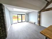 3 bedroom barn conversion to let