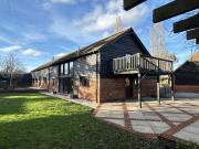 3 bedroom barn conversion to rent