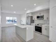 3 Bedroom, Bright Spacious Townhouse