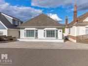3 Bedroom Bungalow Bournemouth Bournemouth 98119589